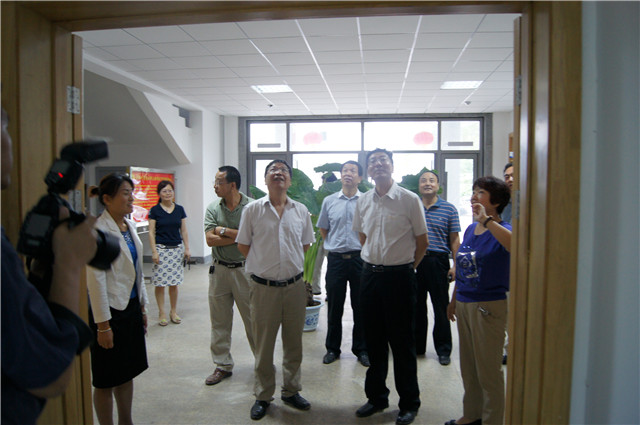 介绍美女直播概况
