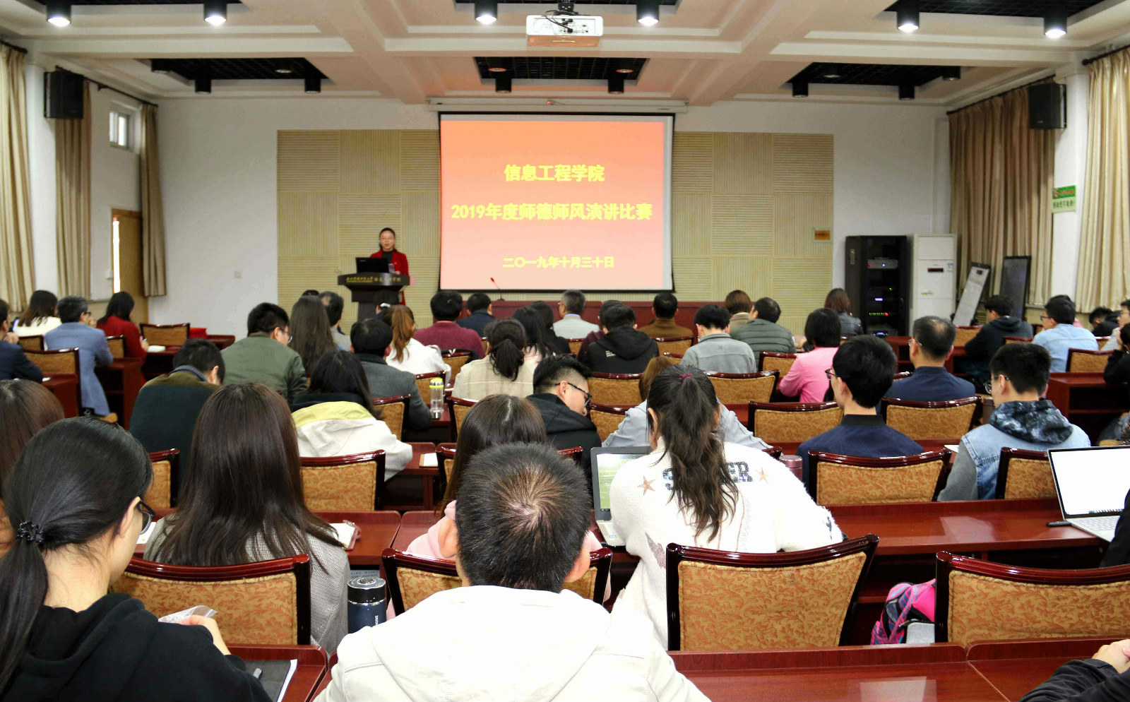 b0046a85de91436385685f9ae28aaf45.jpg b0046a85de91436385685f9ae28aaf45.jpg