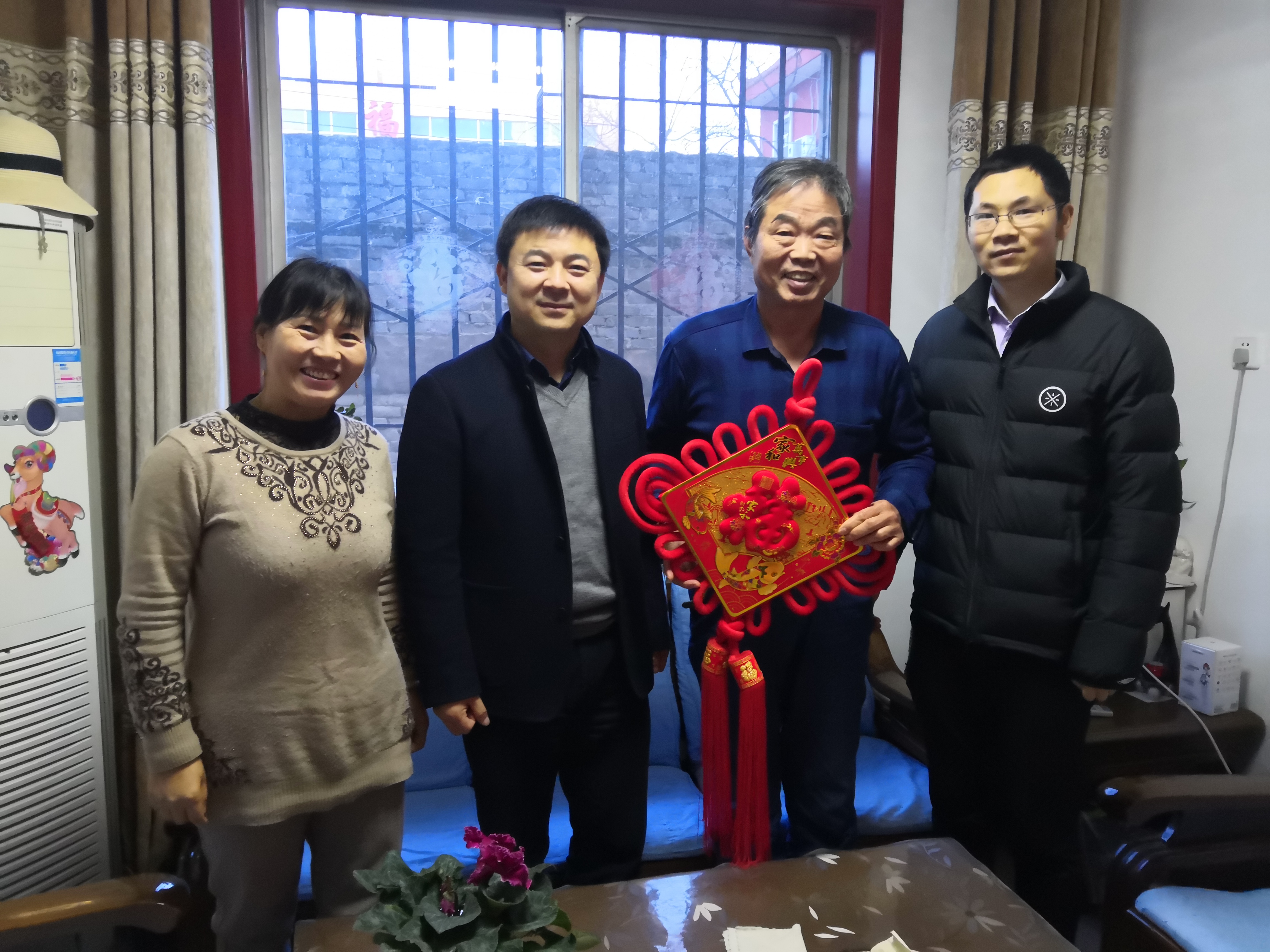 ed8d8158a3514f92a0046be0940d3b6e.jpg ed8d8158a3514f92a0046be0940d3b6e.jpg